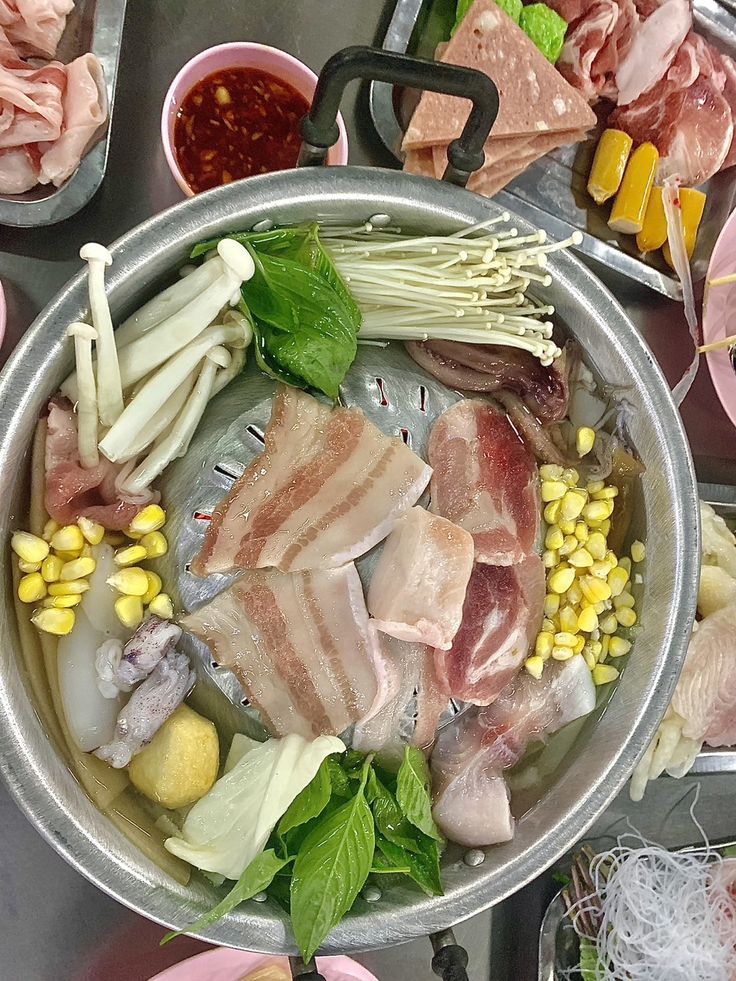 หมูกระทะ ไม่ใช่แค่อาหาร...แต่คือความผูกพันที่อยู่บนเตา Image2