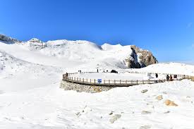 หุบเขาต๋ากู่ปิงชวน (Dagu Glacier National Park) อุทยานธารน้ำแข็งที่อยู่สูงที่สุดแห่งหนึ่งของจีน Image1