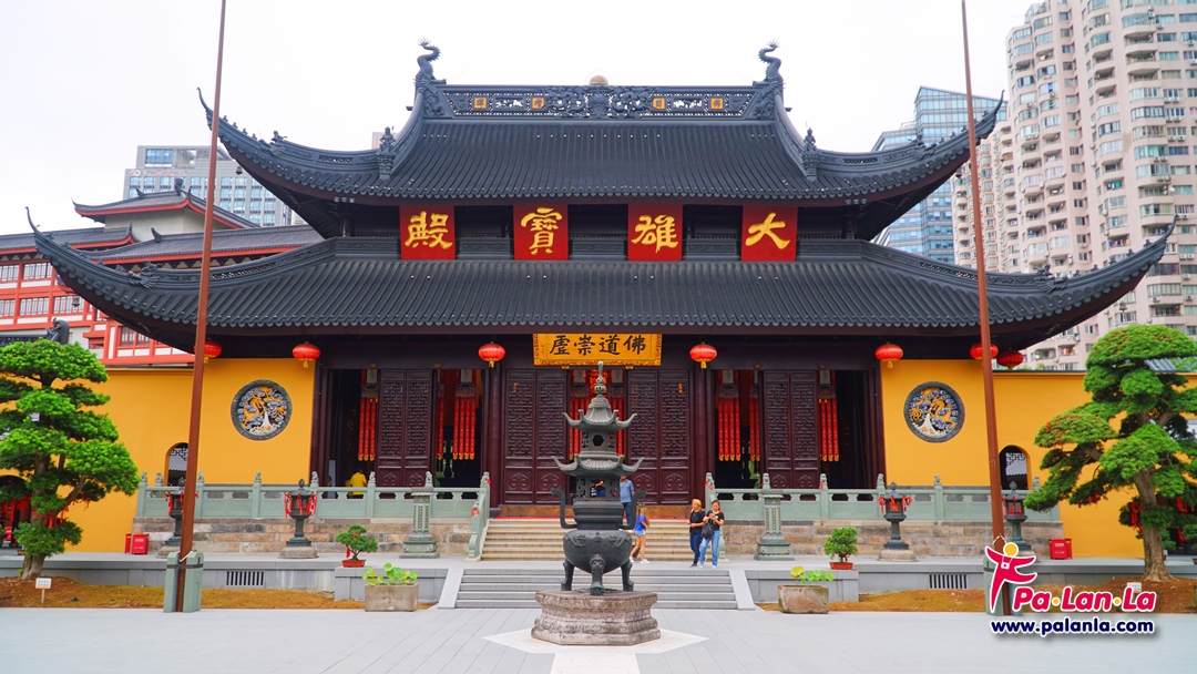 วัดพระหยกขาว (Jade Buddha Temple) วัดชื่อดังที่ประดิษฐานพระพุทธรูปหยกขาวจากเมียนมา Image1