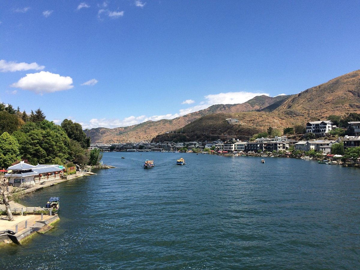 ทะเลสาบเอ๋อร์ไห่ (Erhai Lake) ทะเลสาบน้ำจืดขนาดใหญ่ที่ขึ้นชื่อเรื่องวิวสวย Image1