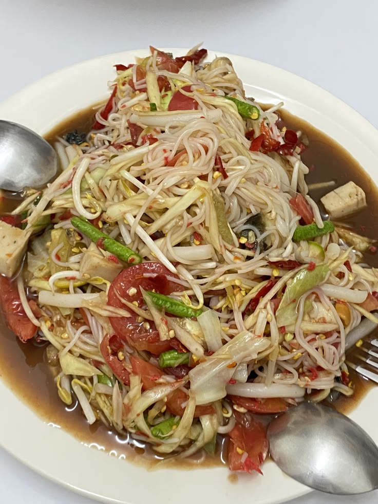 ส้มตำ... เมนูธรรมดาที่กินกี่ครั้งก็ไม่เบื่อ Image1