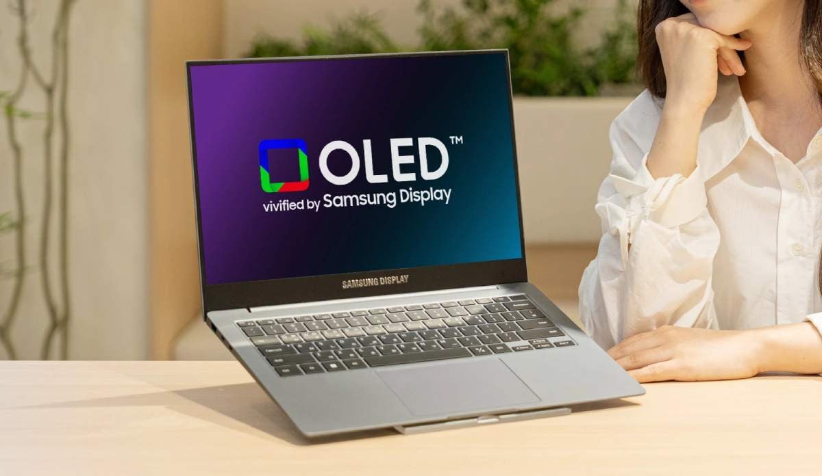 Samsung Tandem OLED ดันจอแล็ปท็อปมืออาชีพสู่ระดับสตูดิโอ