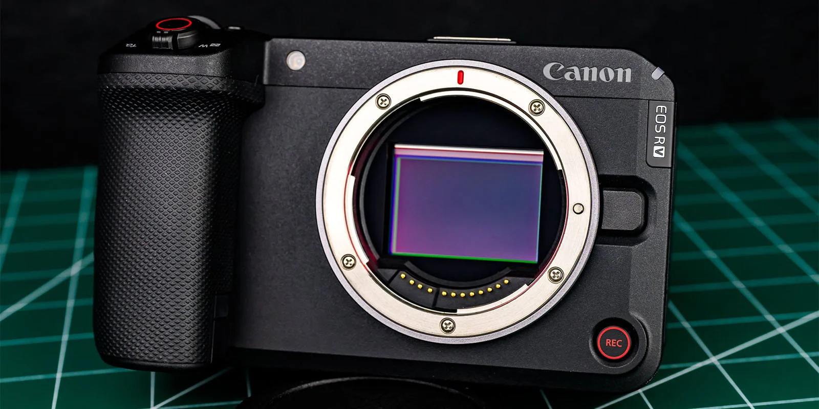 Canon EOS R6 Mark III ยืนยันว่า Hybrid Autofocus คืออนาคตของงานโปร