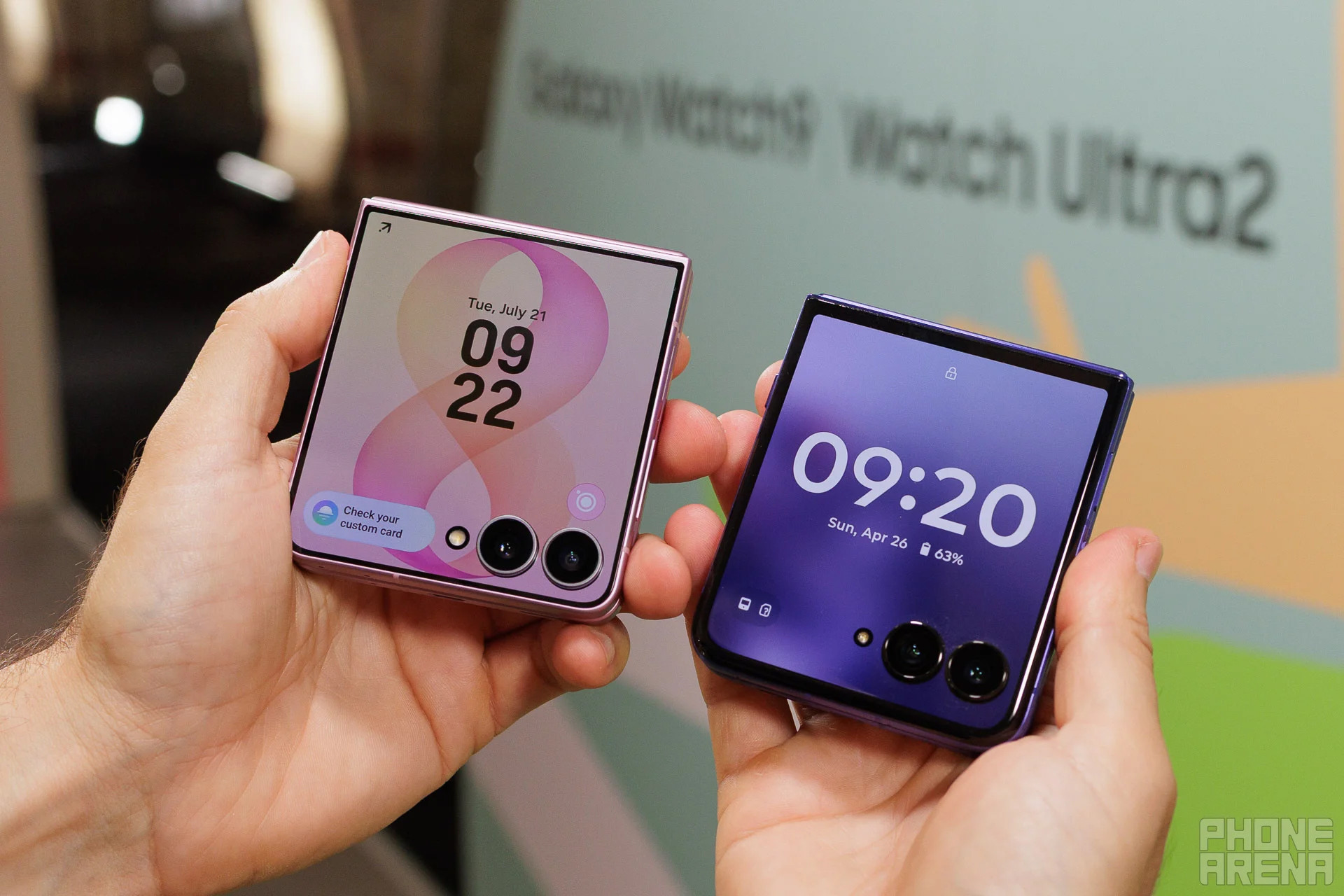 Galaxy Z Flip 8 vs Razr Ultra เลือกสมาร์ทโฟนพับได้ตัวท็อปเครื่องไหน