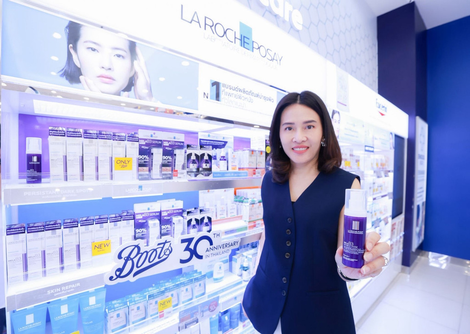 La Roche-Posay Mela B3 Double Dose เทคโนโลยีคู่จัดการรอยดำและยกกระชับผิววัย 40+