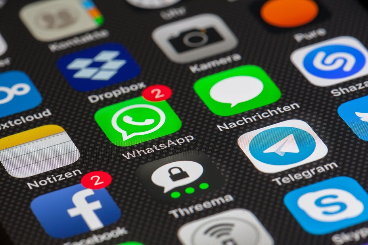 ฟองข้อความใหม่สไตล์ iMessage ทำไม WhatsApp บน iOS ถึงต้องเปลี่ยน