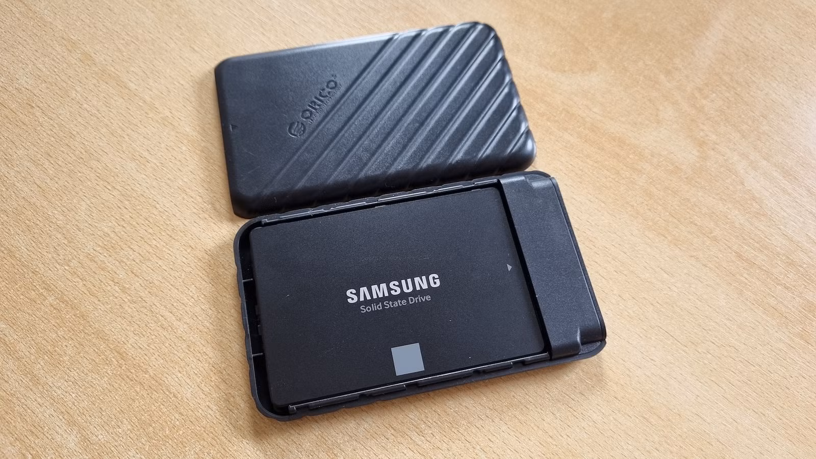 สัญญาณเตือนสุขภาพ SSD ที่ระบบปฏิบัติการซ่อนไว้: วิธีตรวจจับก่อนข้อมูลสูญหาย