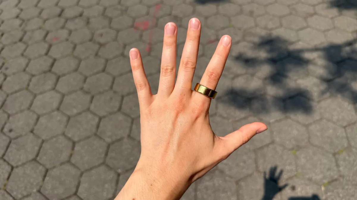 Oura Ring 5 vs Ultrahuman Ring Pro แหวนอัจฉริยะ 24/7 เลือกวงไหนเพื่อสุขภาพดีตลอดวัน
