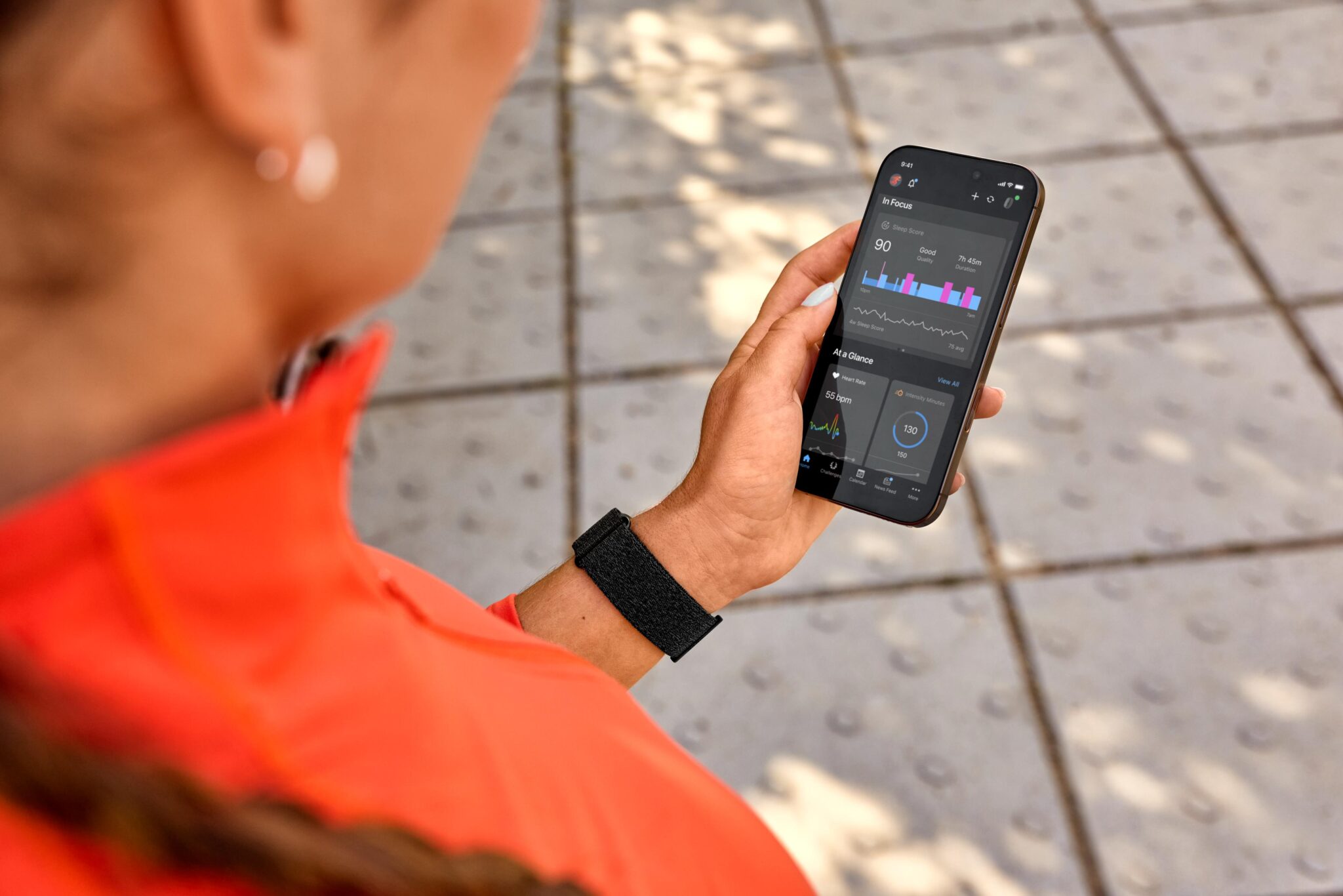 Garmin CIRQA Smart Band พลิกเกมสายรัดสุขภาพไร้หน้าจอ