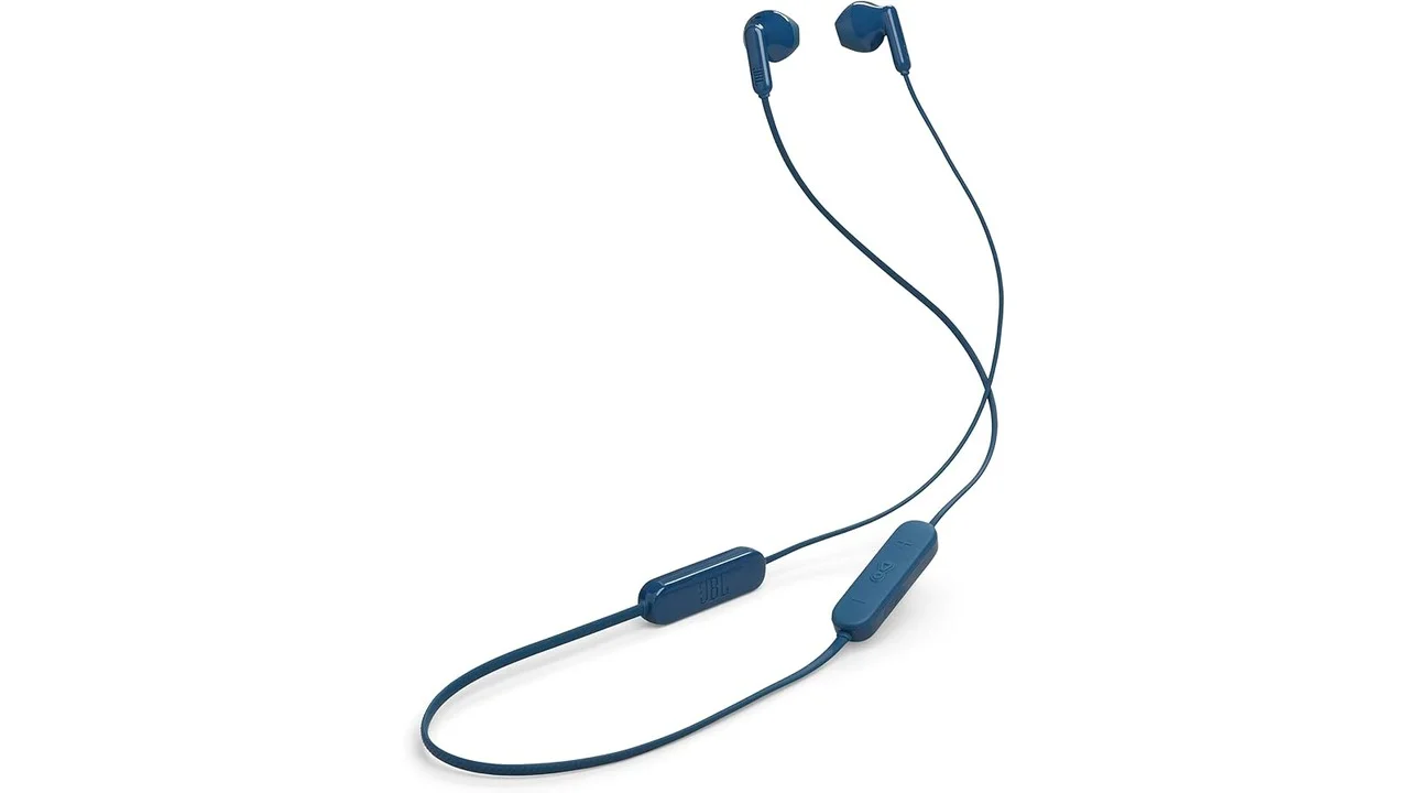 หูฟังไร้สาย ลดราคา บน Amazon: คุ้มไหมกับดีล JBL, Nothing และ AirPods Pro 3