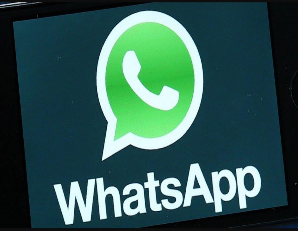 WhatsApp บุก iPad และหน้าจอรถ เปลี่ยนแชทให้ตามเราทุกที่