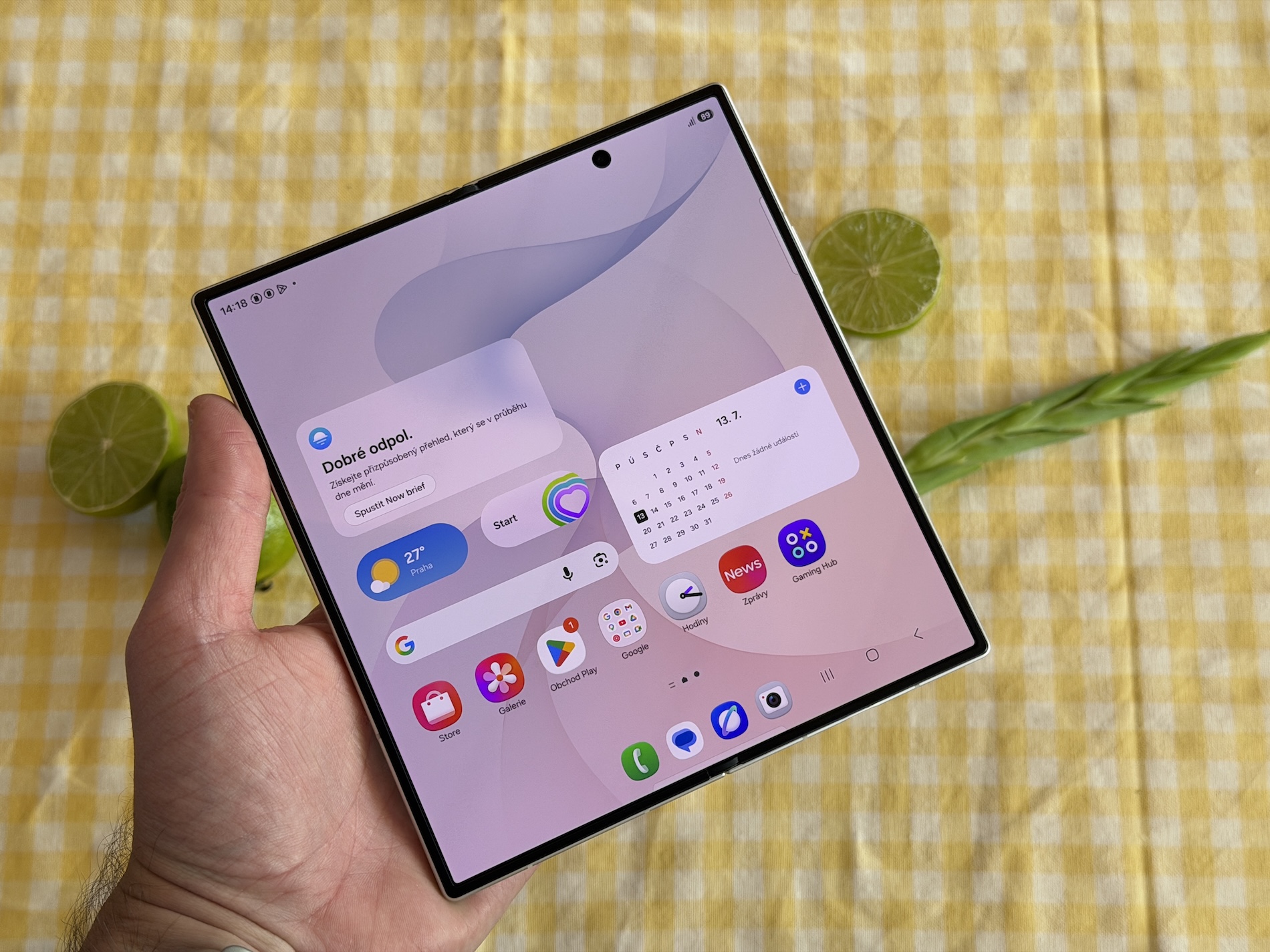 S Pen กลับสู่โลกพับได้: Galaxy Z Fold9 ควรเดินเกมอย่างไร