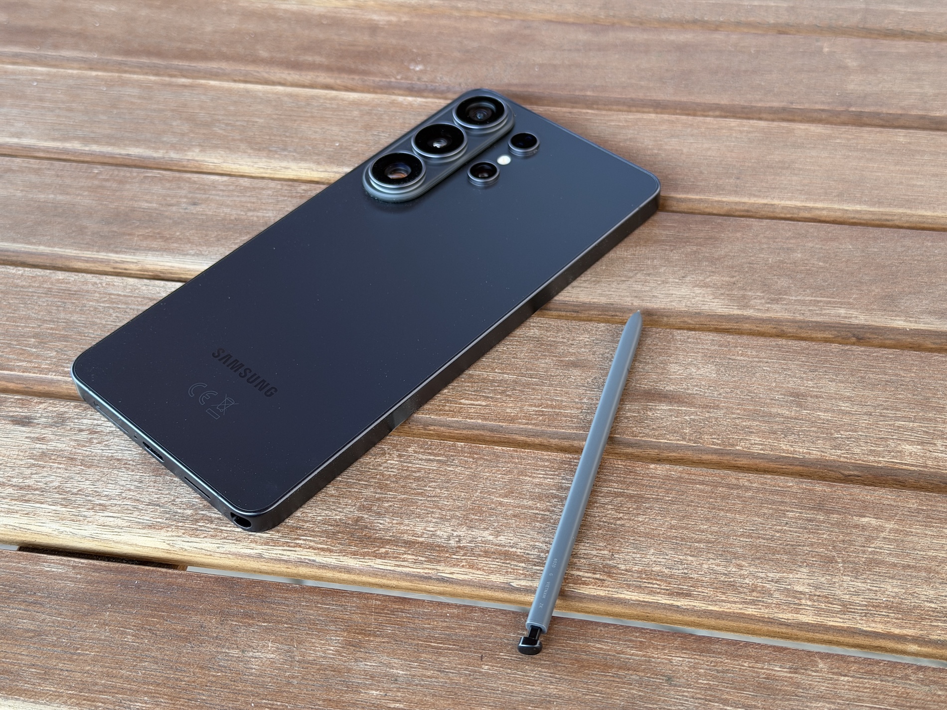 S Pen กลับสู่โลกพับได้: Galaxy Z Fold9 ควรเดินเกมอย่างไร