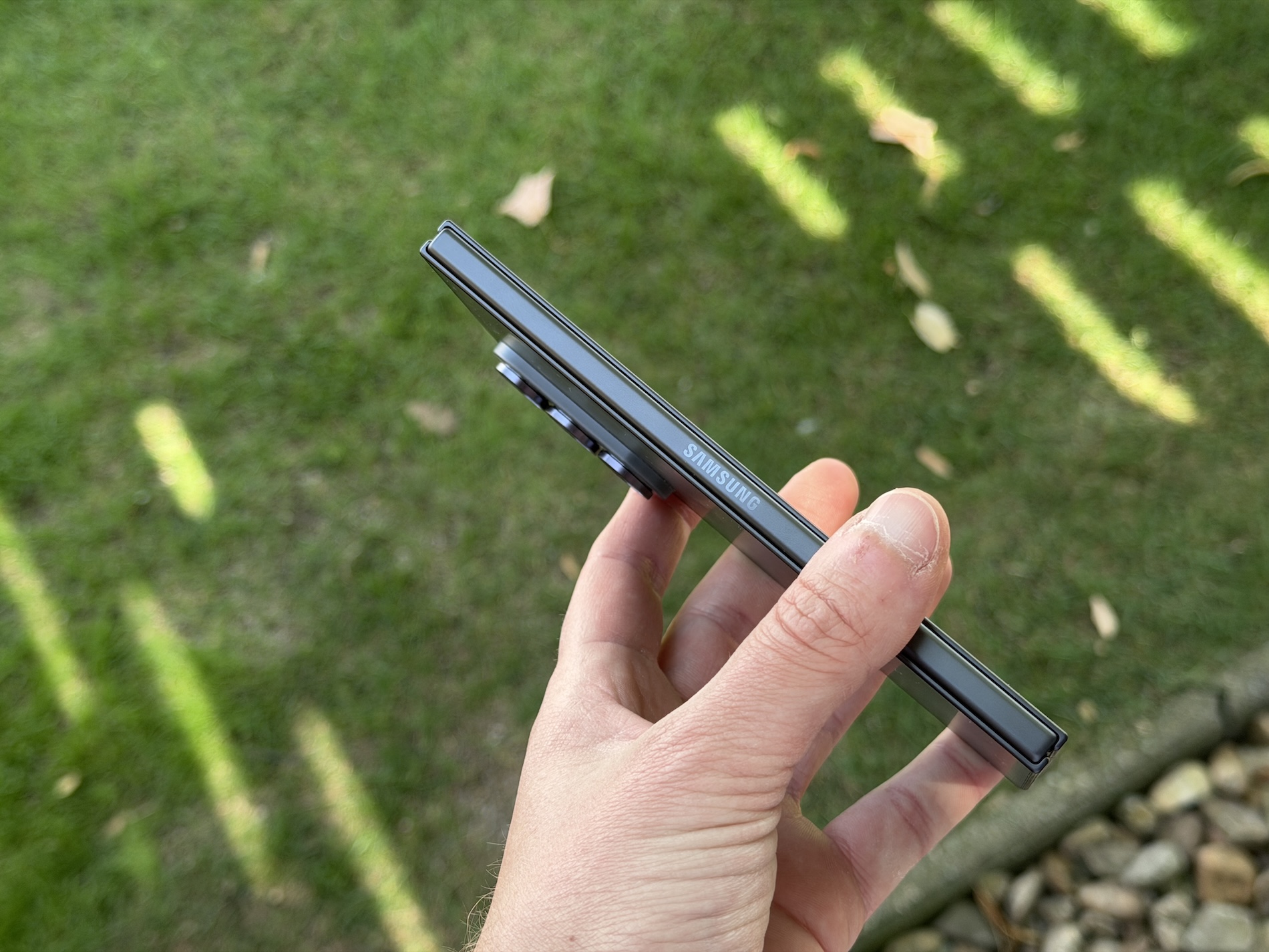 แบตเตอรี่ Galaxy Z Fold8 Ultra กับการชาร์จ 45W ที่ผู้ใช้โทรศัพท์พับได้ควรรู้