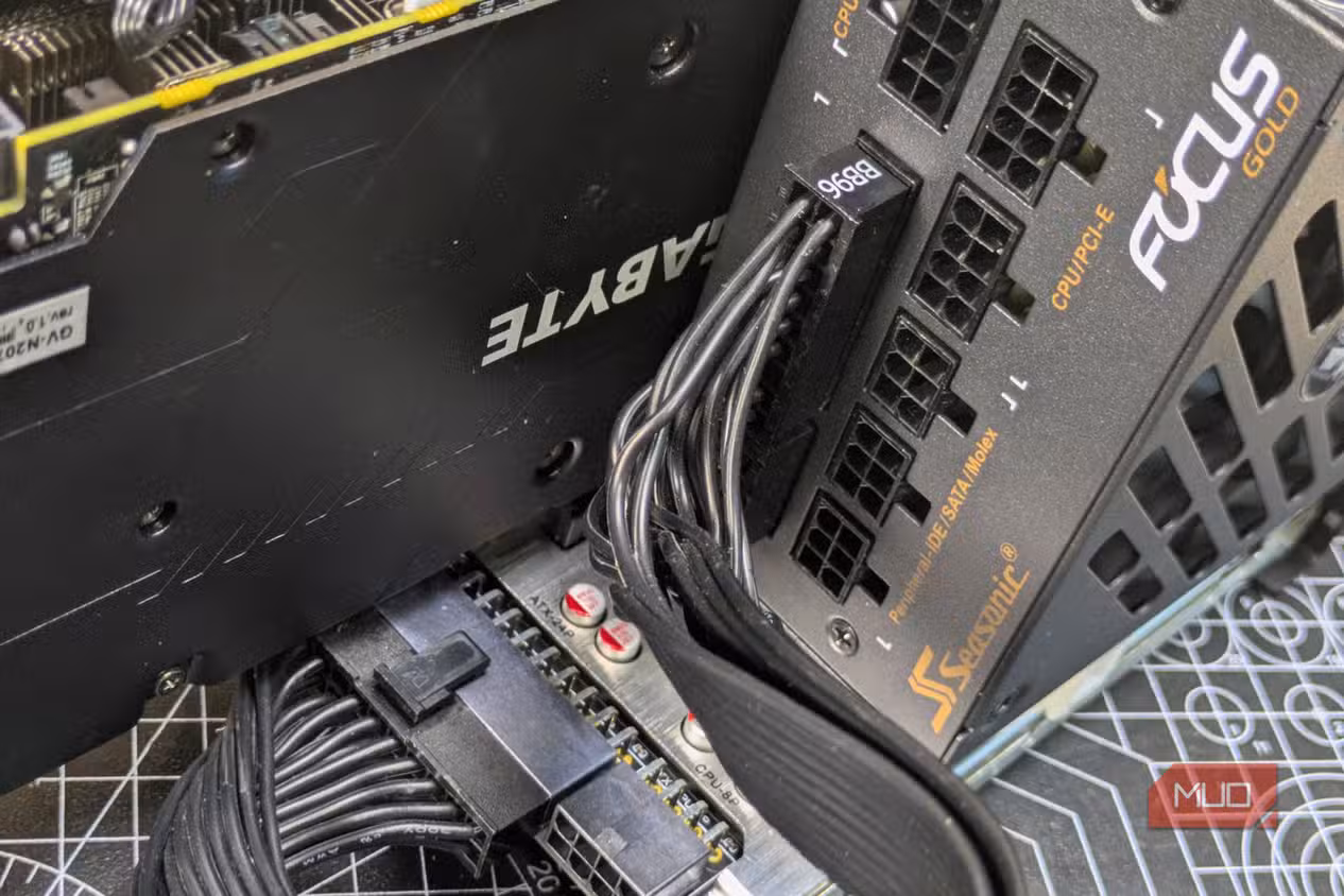 ออกแบบ GPU PCB แบบเสี่ยงพังเร็ว: นักเล่นต้องรู้ก่อนจ่ายแพง