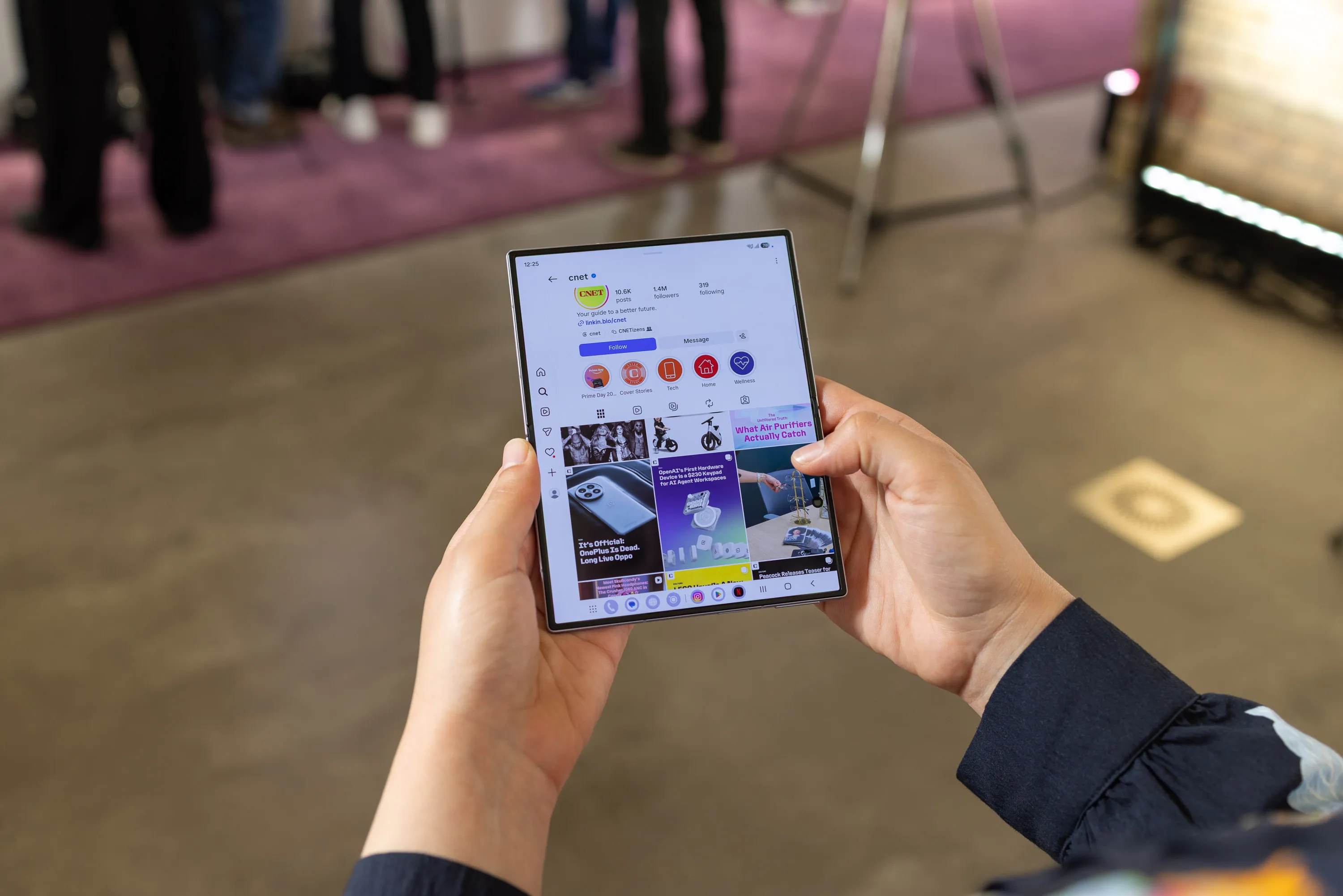 ใช้ Galaxy Z Fold 8 ทรง passport ให้คุ้มในชีวิตประจำวัน