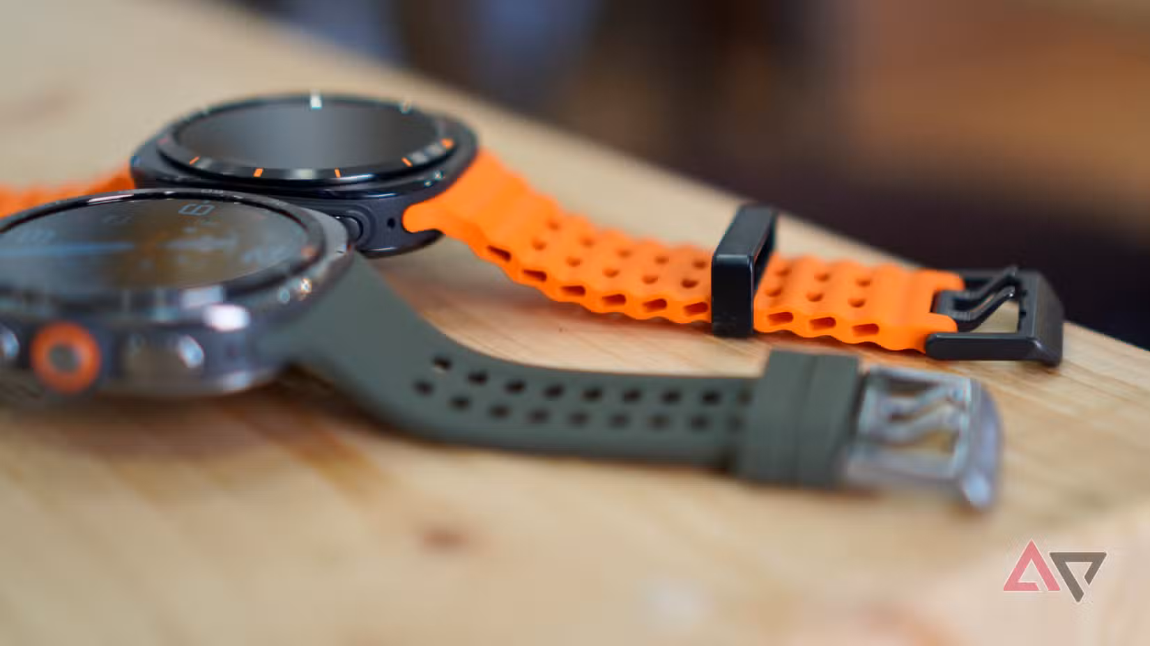 Galaxy Watch Ultra 2 แบตอึดขึ้น ดีไซน์พรีเมียมขึ้น ควรอัปเกรดไหม