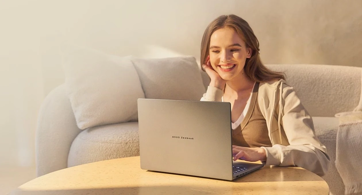 โน้ตบุ๊ก OLED บางกับยุค Ryzen AI 400 เปลี่ยนโลกแล็ปท็อปน้ำหนักเบา