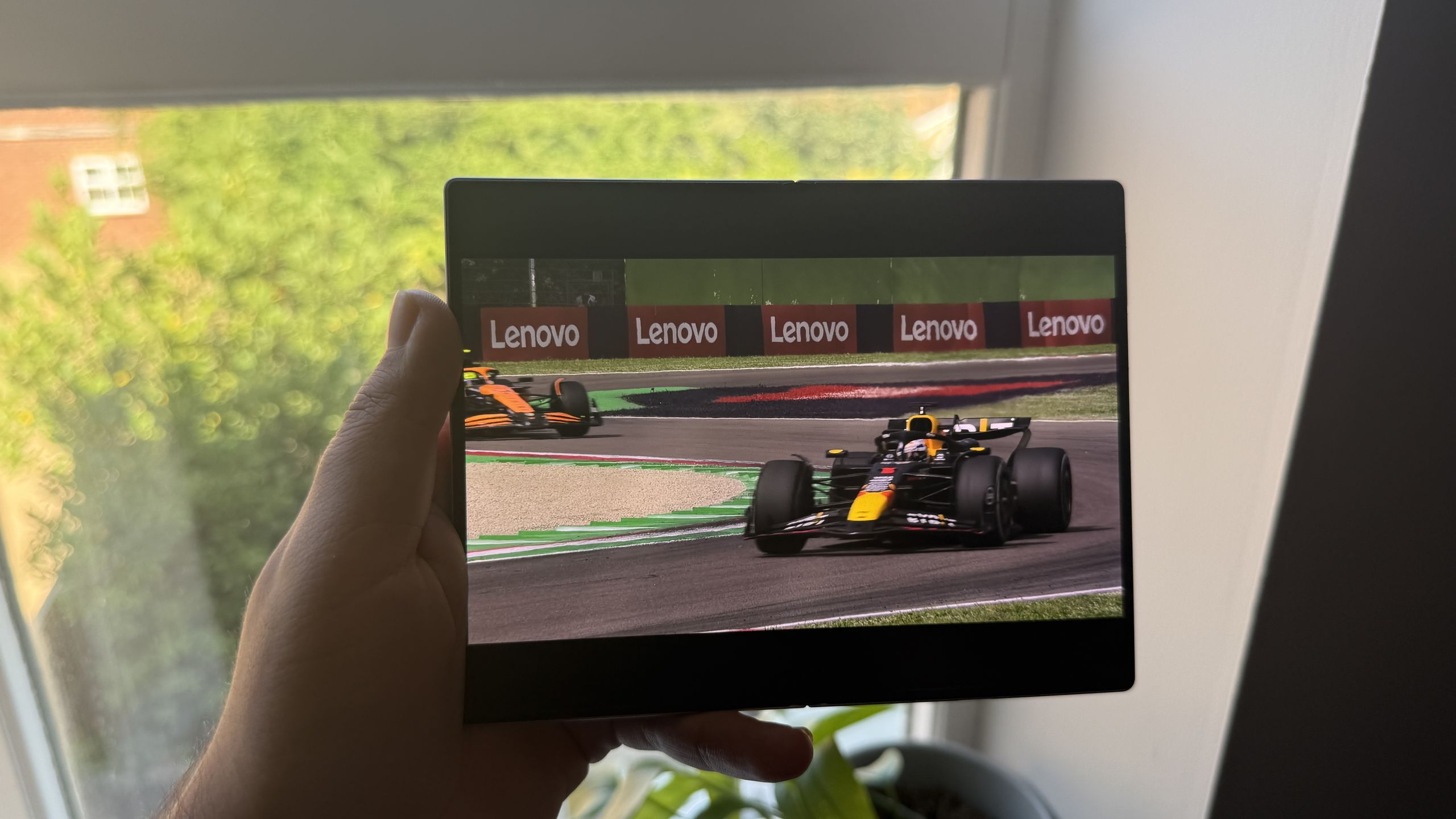 รีวิว Galaxy Z Fold8 ในมุมเครื่องมือสร้างคอนเทนต์วิดีโอ