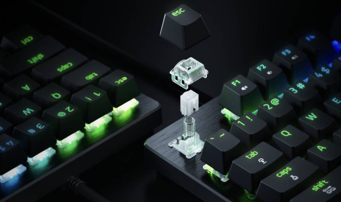 แม่เหล็ก 8KHz ที่เปลี่ยนเกมแข่งขัน: Razer Huntsman V3 HE ตั้งมาตรฐานใหม่คีย์บอร์ดเอสปอร์ตส์