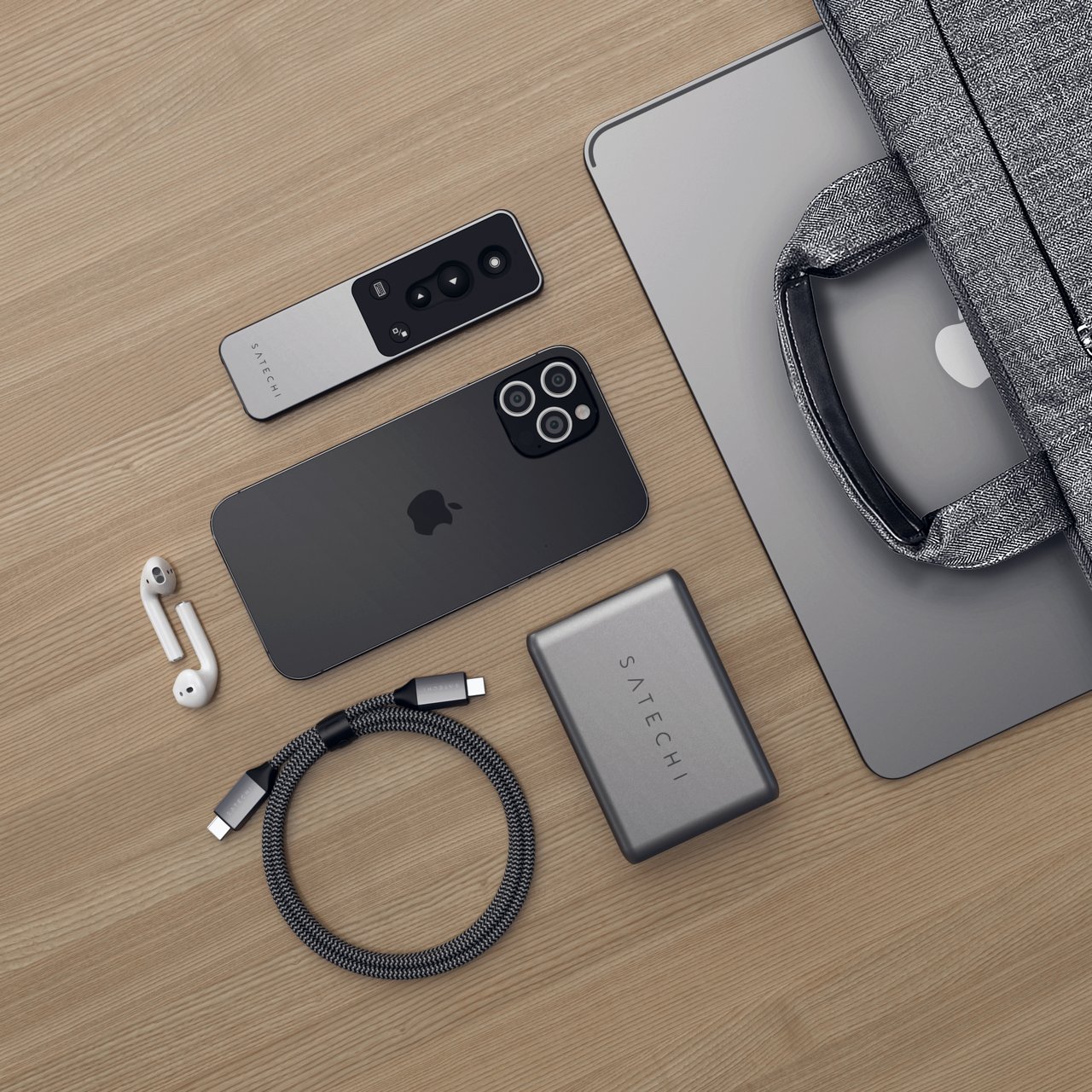 อุปกรณ์เสริม MacBook ราคาประหยัดที่ช่วยเพิ่มประสิทธิภาพการทำงาน