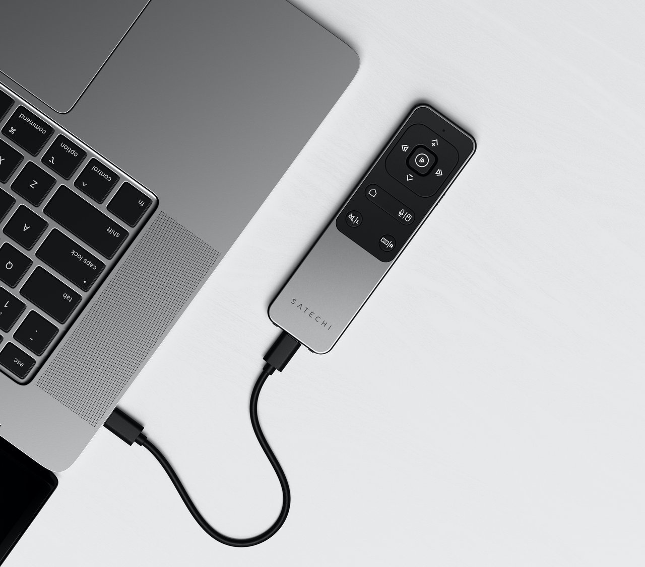 อุปกรณ์เสริม MacBook ราคาประหยัดที่ช่วยเพิ่มประสิทธิภาพการทำงาน