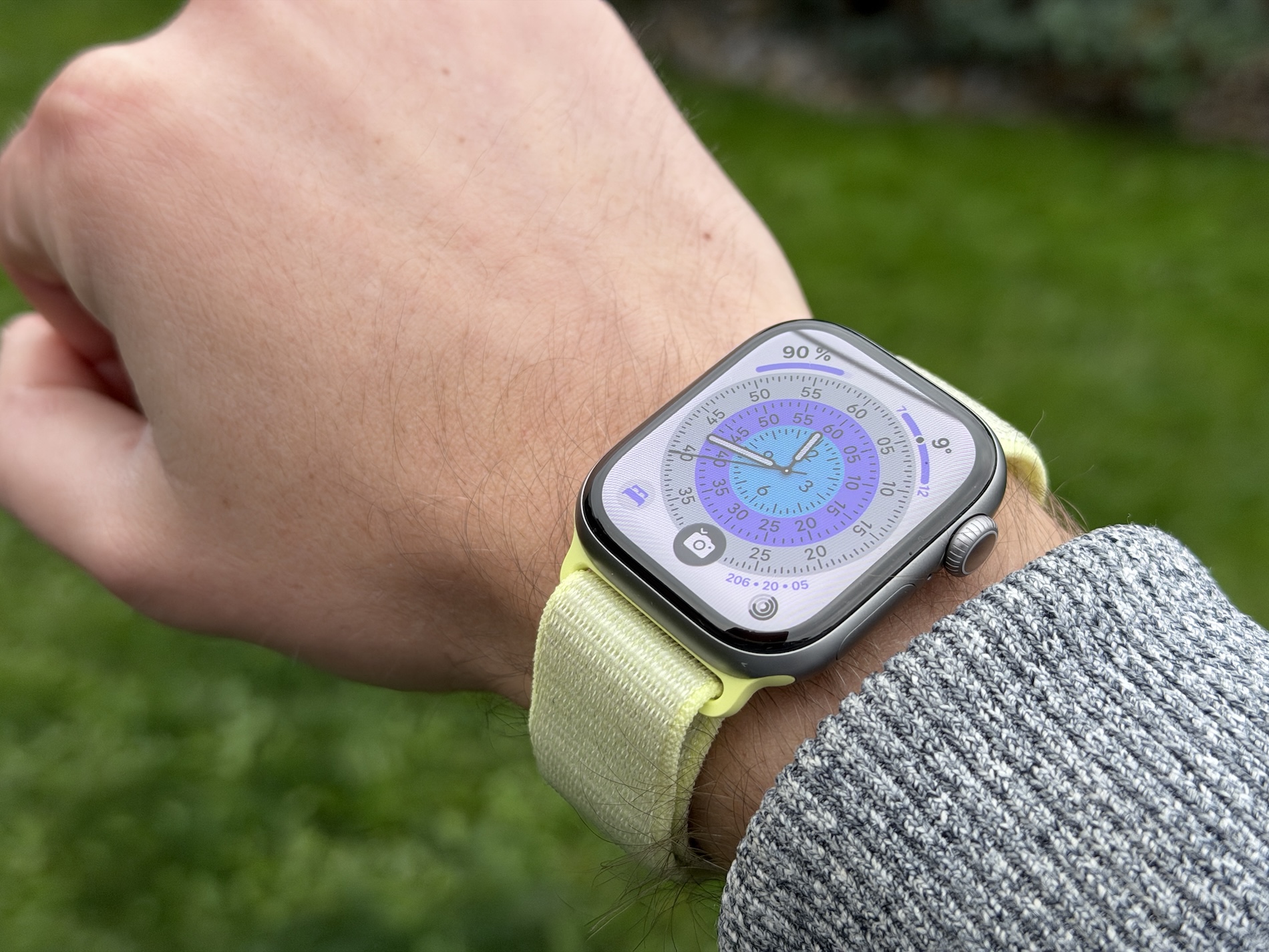 ตรวจจับการล้ม Apple Watch: เมื่อสมาร์ทวอทช์กลายเป็นฮีโร่เงียบในบ้าน