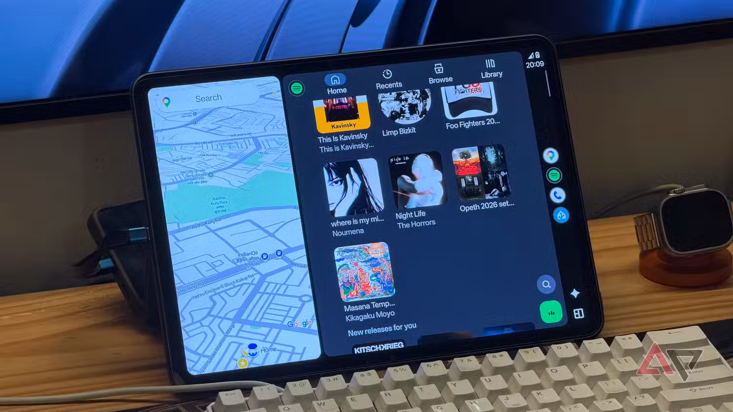 เปลี่ยนสมาร์ทโฟนให้เป็น Desk Dashboard สร้างสรรค์