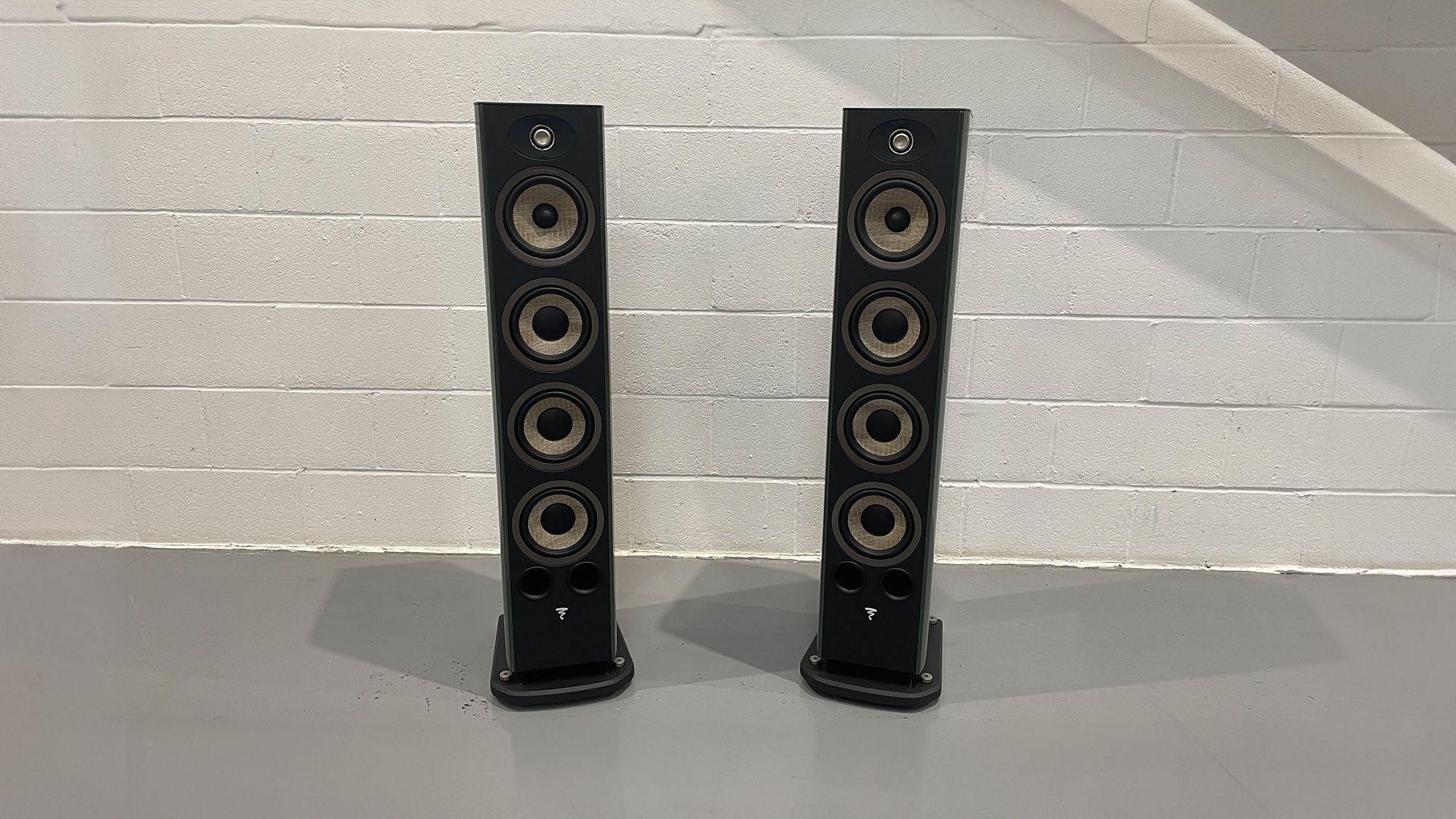 ลำโพงไฮเอนด์ลดราคา Focal Aria Evo X และ Arcam AVR ดีลแรงสายหูทอง