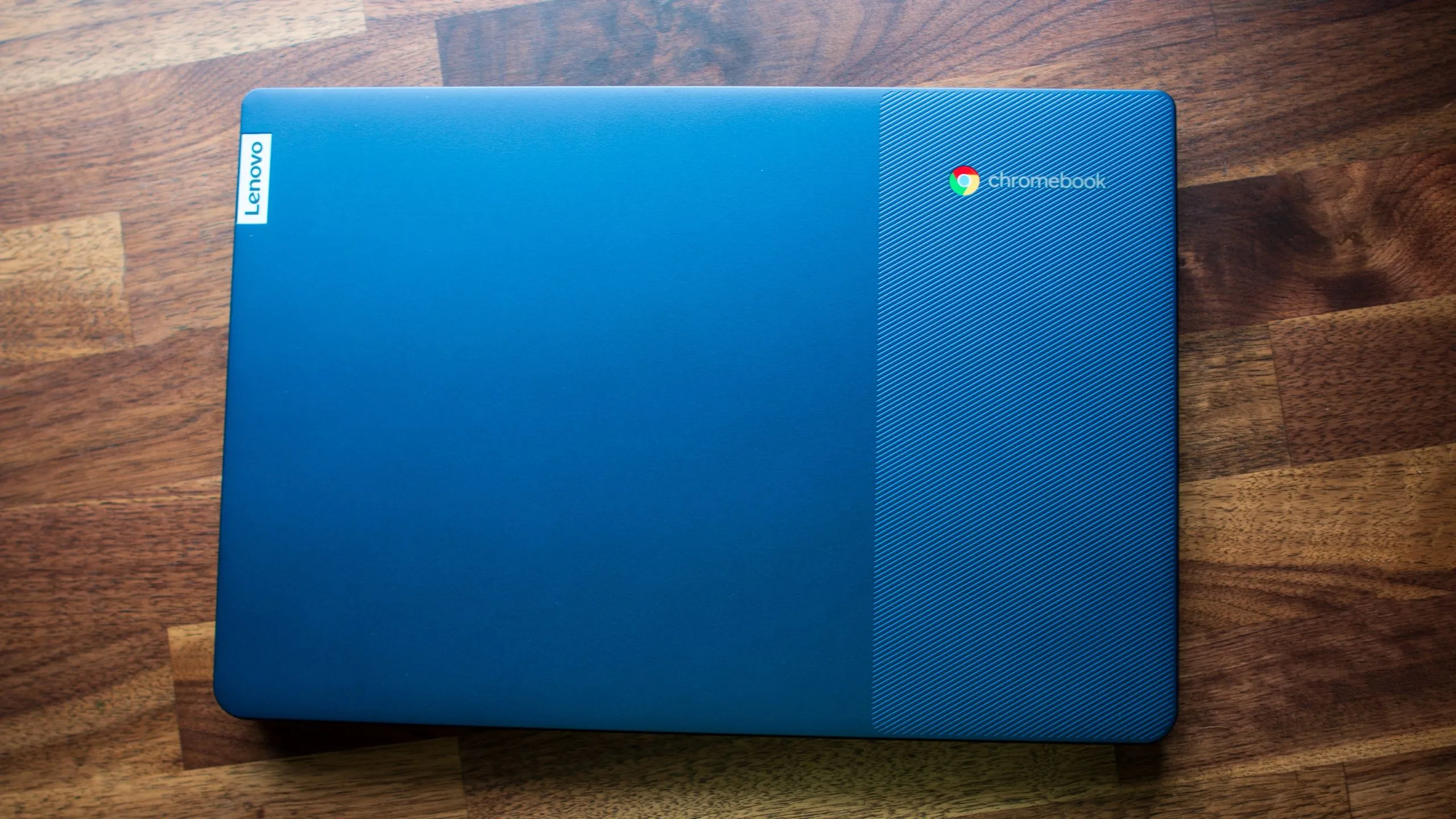 รวมดีล Lenovo แล็ปท็อปราคาถูก ไม่เกินงบสำหรับเปิดเทอม