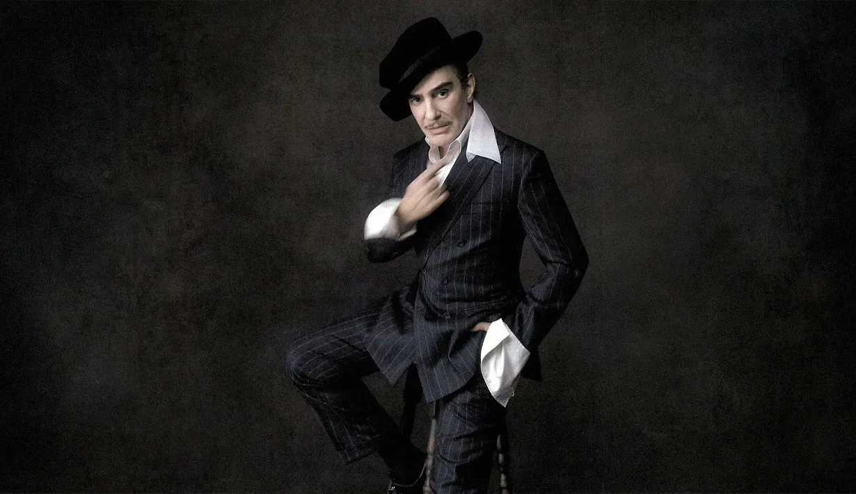 John Galliano: Horizons เมื่อโลกแฟชั่นต้องมองอดีตตรงๆ ก่อนเฉลิมฉลอง
