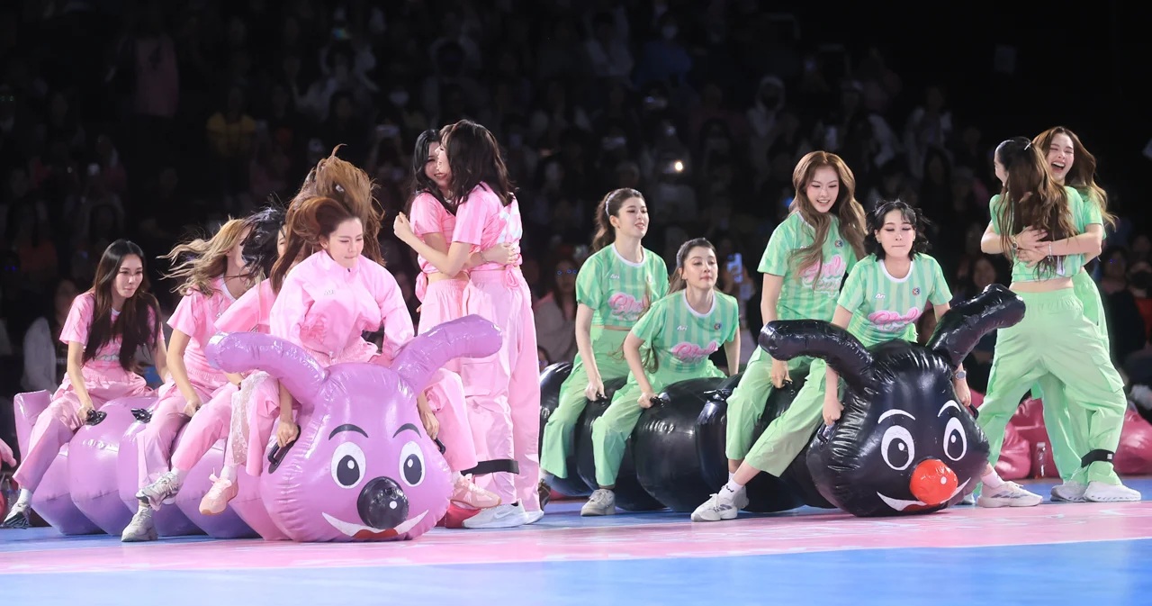 เบื้องหลังไฟเวที: ศิลปะการถ่ายภาพคอนเสิร์ตคืนคัมแบ็กในหนึ่งคืน