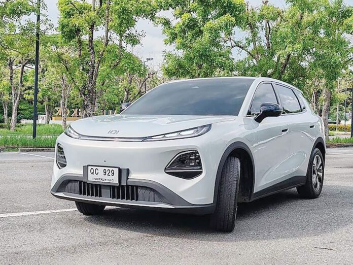 เปรียบเทียบรถไฟฟ้าขนาดเล็กราคาประหยัด Chery Q, MG Urban และ Nevo Q05