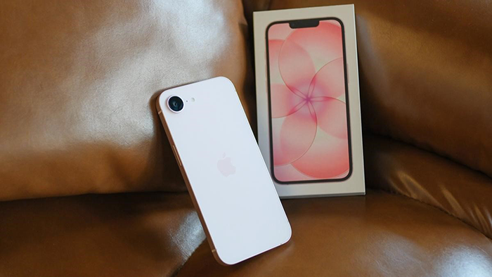 iPhone 15 มือสอง vs iPhone 17e มือสอง รุ่นไหนคุ้มกว่ากันตอนนี้