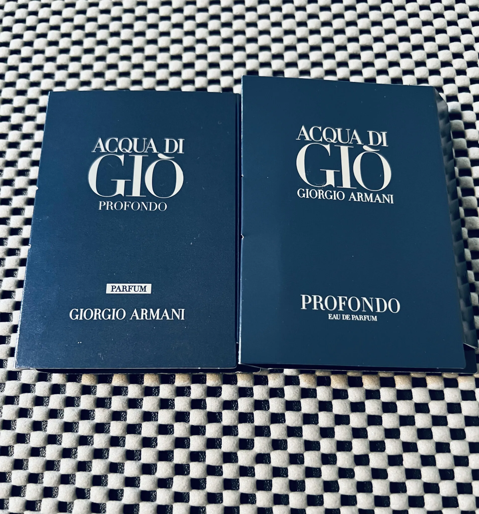 น้ำหอมสีน้ำเงินผู้ชาย ศึกกลิ่นฮิต: Bleu de Chanel ปะทะ Light Blue Forever และ Profondo Lights
