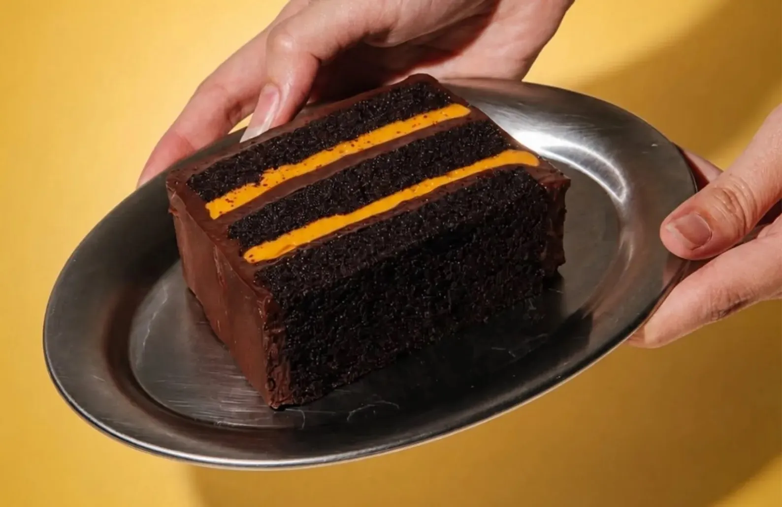 London Cake ขนมหวานไวรัลใหม่ที่กวาดตลาด