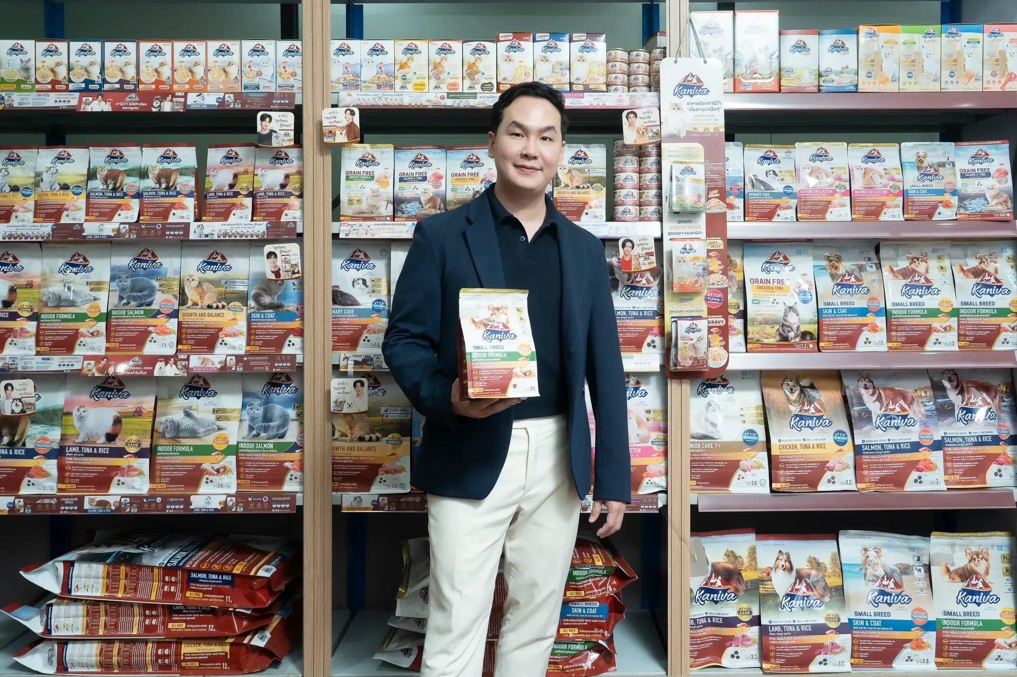 จากทาสแมวสู่อาณาจักรพันล้าน: เส้นทางแบรนด์อาหารสัตว์ Kaniva