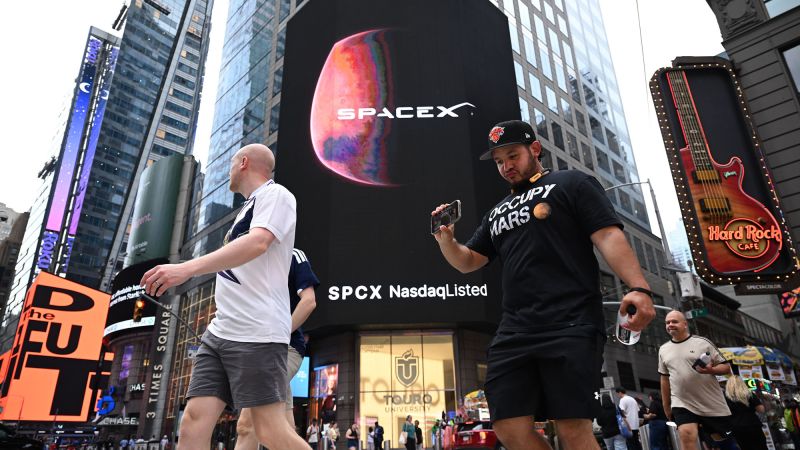 หุ้น SpaceX ราคาเหวี่ยงแรงหลังงบออก: สัญญาณเตือนนักลงทุน
