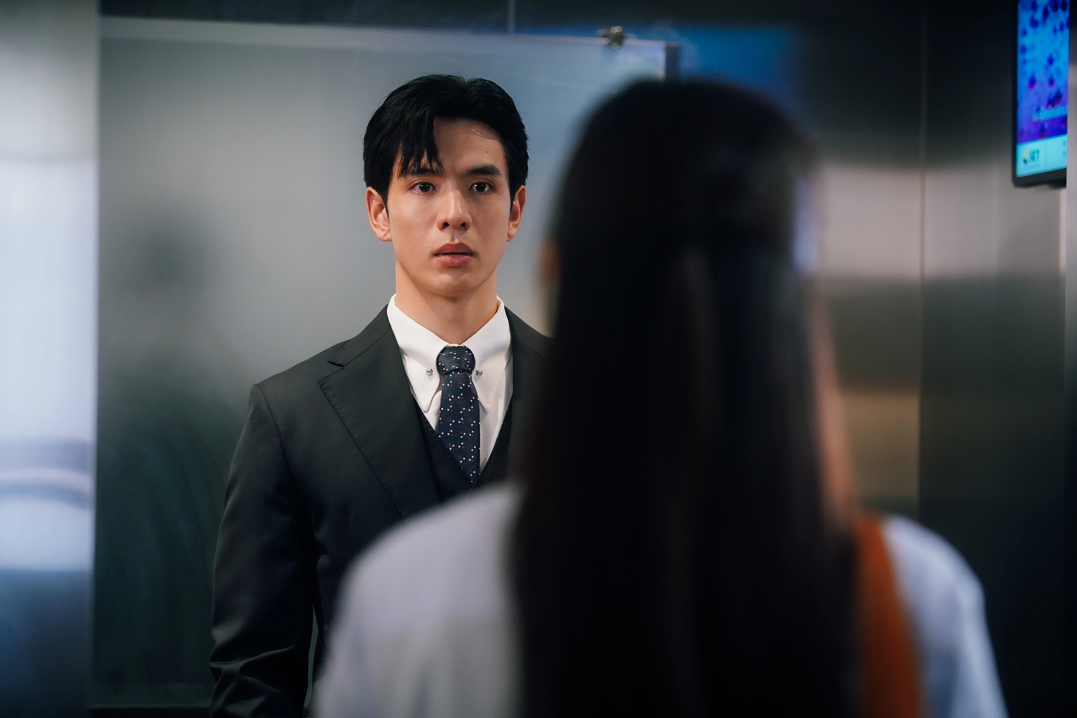 รักษ์ ตอนแรก-สอง: เมื่อรักแรกหวนมาพลิกชีวิตในโรแมนติกดราม่าเข้มข้น