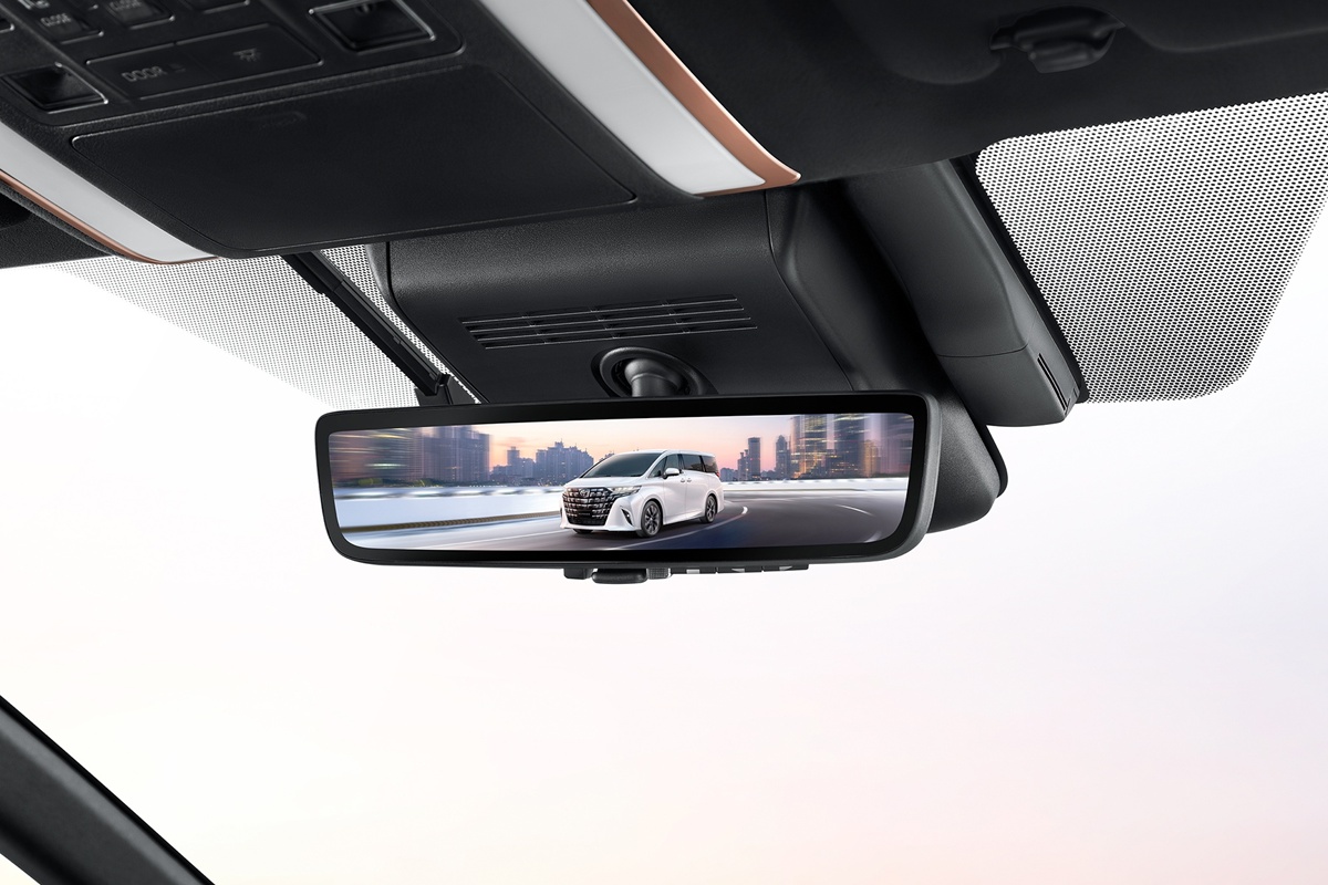 Alphard และ Vellfire รุ่น HEV SMART จุดเปลี่ยนของราคาและความหรู