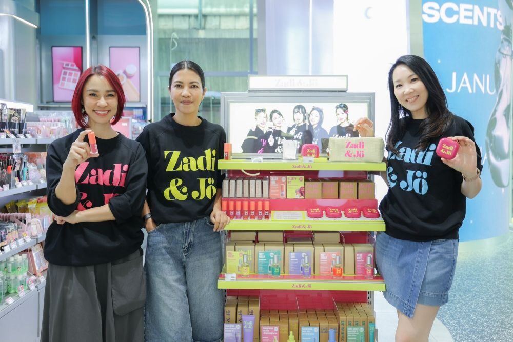 วัยรุ่นกลายเป็นตลาดใหญ่: ร้านบิวตี้วัยรุ่นบุกห้างด้วยสถานีประสบการณ์