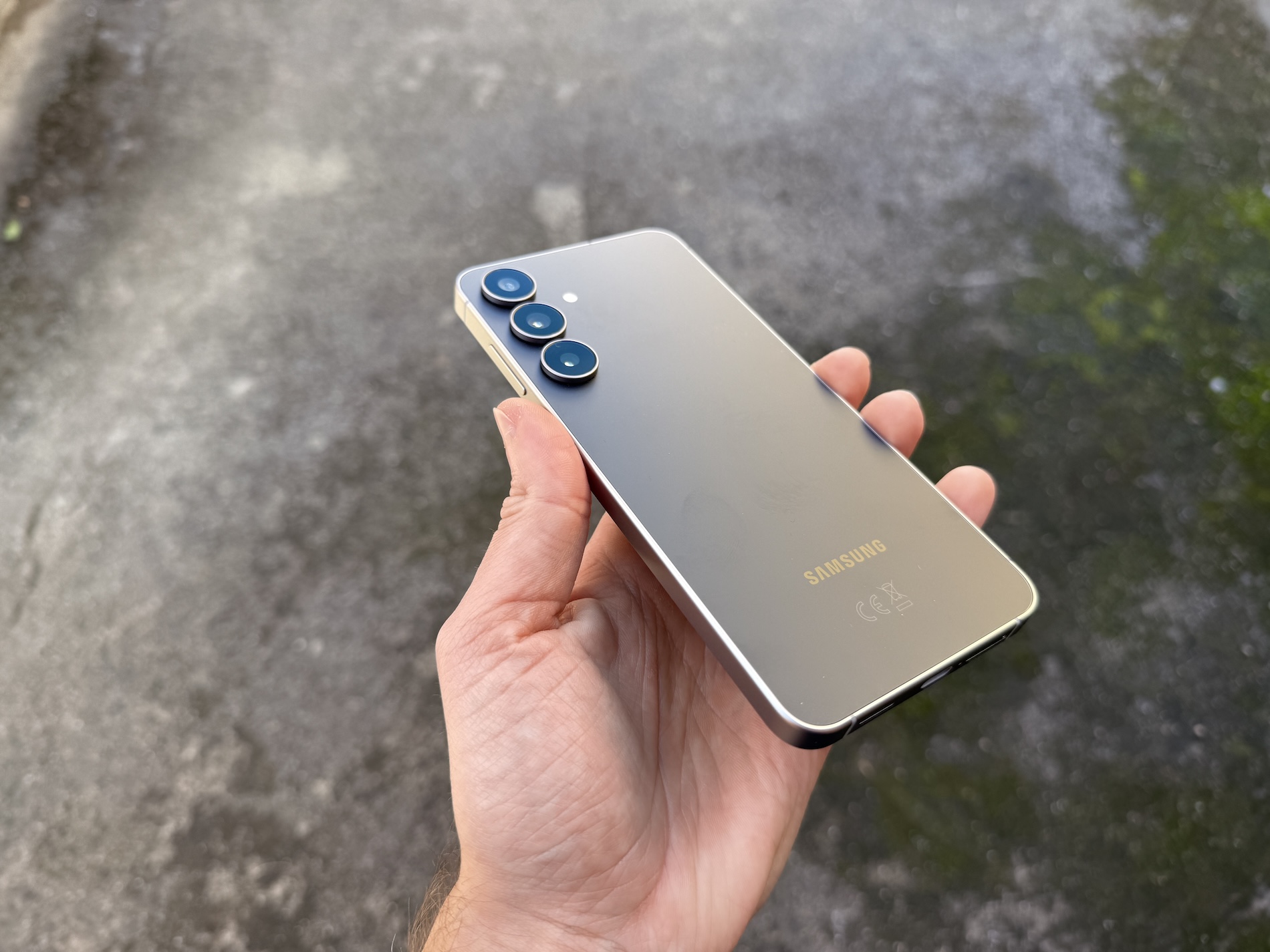 Galaxy S26 FE ทางเลือกสมาร์ทโฟนราคาประหยัดที่กล้าผสมชิป