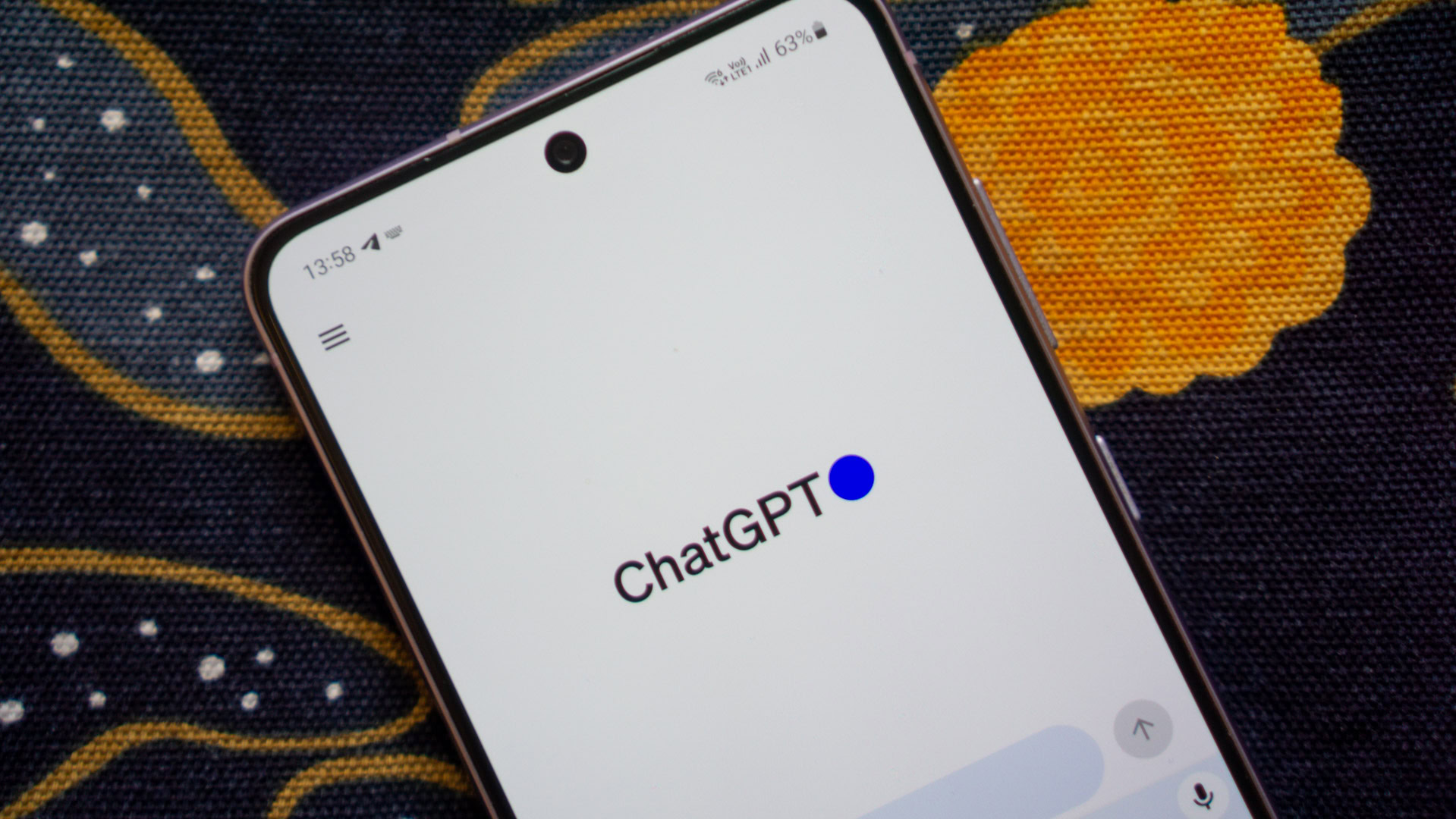 ChatGPT ฟรี รุ่น 5.6 เปิดให้ใช้แล้ว: โอกาสใหม่ของผู้ใช้ทั่วไปและนักวิจัย