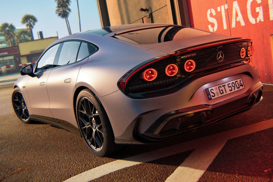 รถไฟฟ้าสปอร์ตพรีเมียมใหม่ Mercedes-AMG CLA 45 EV vs GT 53 4-Door Coupé