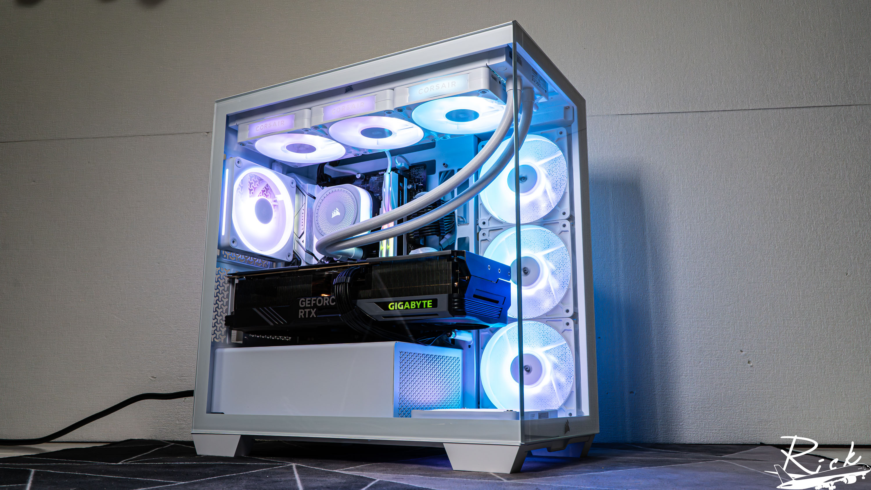 Micro-ATX Case Review: Lian Li Vector V150 INF ชน Corsair 2800X สำหรับสายเกมมิ่งคอมเล็ก