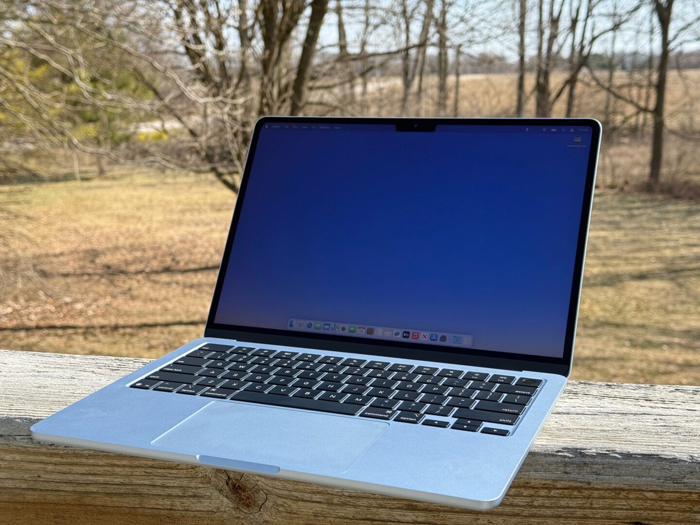MacBook Air ขาดแคลนหนักเพราะชิปหน่วยความจำขาดทั่วโลก