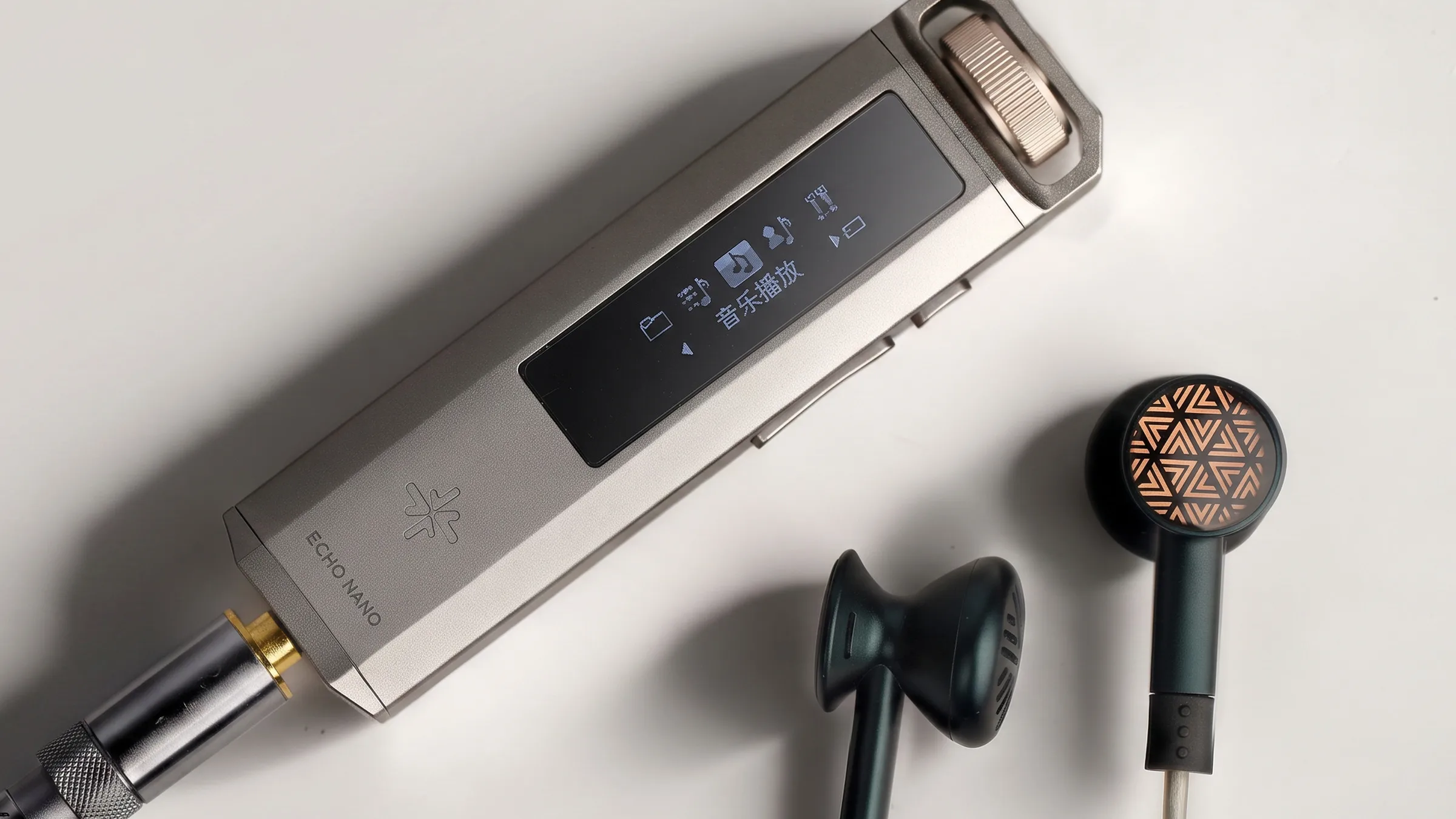 ยุคใหม่ของเครื่องเล่นเพลงพกพา Hi-Res กลับมาพร้อมแนวคิดเพลงออฟไลน์