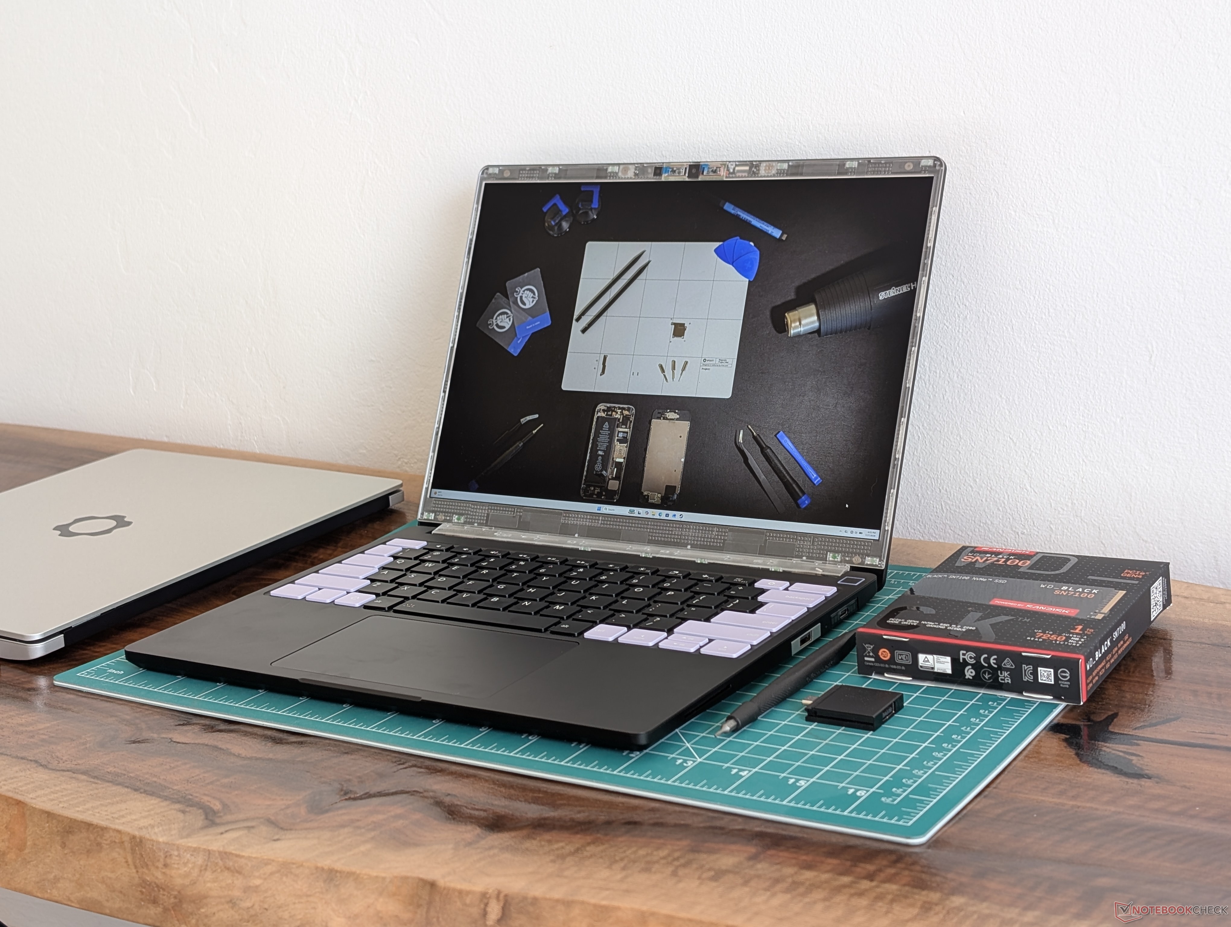 หน่วยความจำแบบ modular ปะทะแบนด์วิดท์ MacBook Pro: เลือกอะไรดี