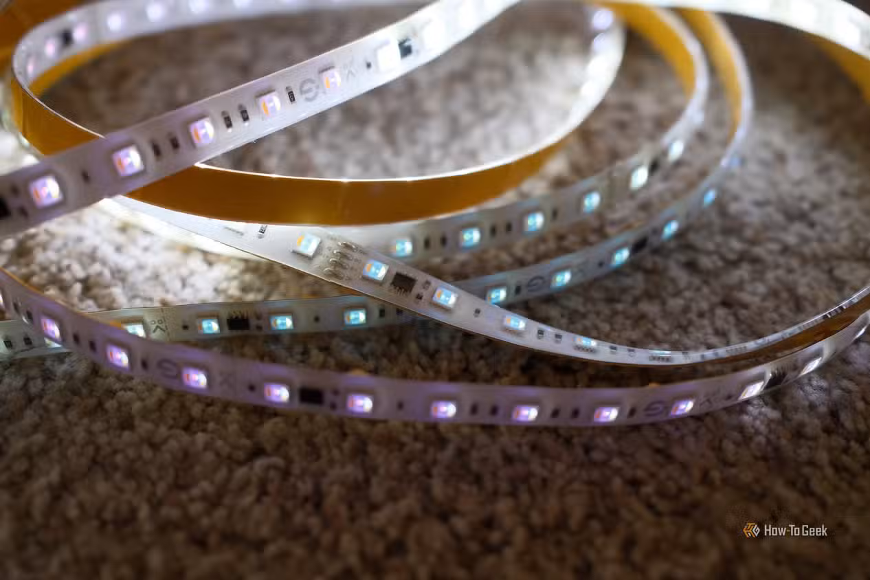คู่มือเลือก smart strip lights ติดบ้านให้คุ้มที่สุด