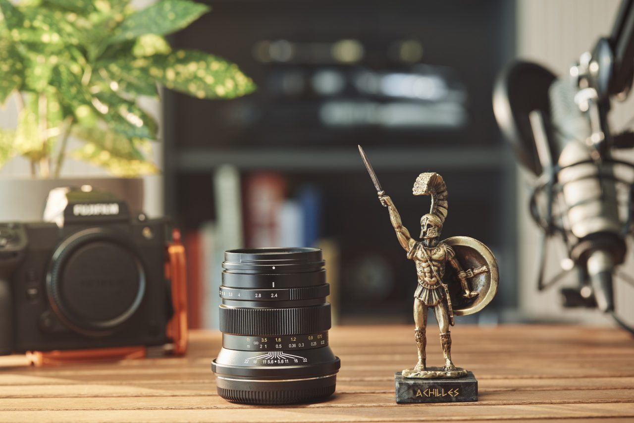 Zhong Yi Pittura 30mm f/2.4 เลนส์ medium format ที่เติมช่องว่างให้สาย GFX และ XCD